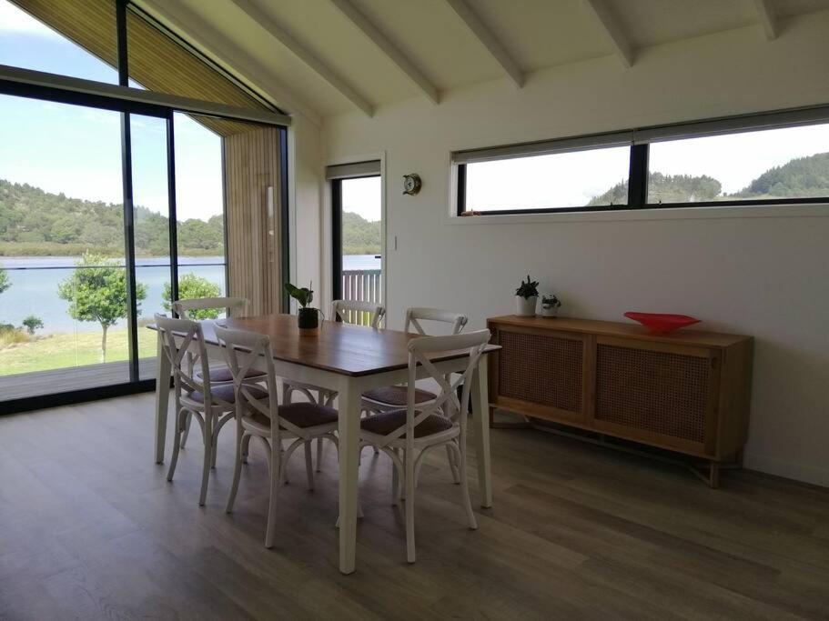 Purangi Waterfront Retreat - 2 Bedroom Cooks Beach Exterior photo